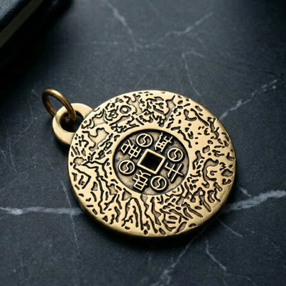 Kingship Legacy — A Symbol of Inner Balance and Tibetan Heritage